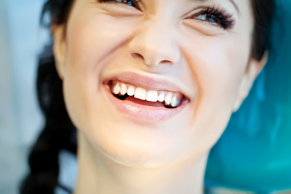 Beatiful woman smiling